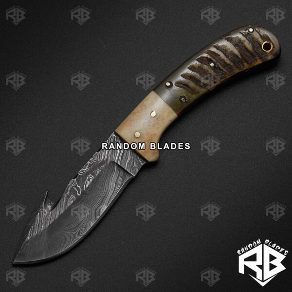 Best Ram Horn Gut Hook Knife – Fixed Blade Hunting Knife – Random Blades